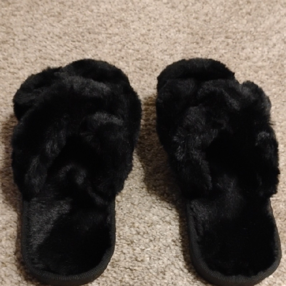 Elegant Black Faux Fur Women's Slippers